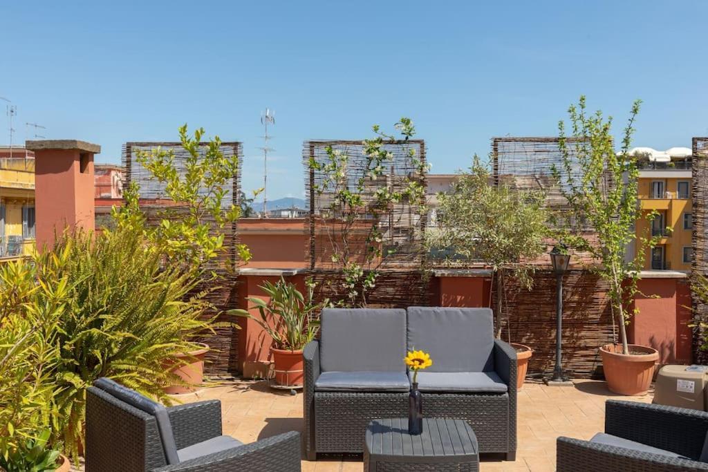 Penthouse With Jacuzzi On Private Terrace In Trastevere Rome Luaran gambar